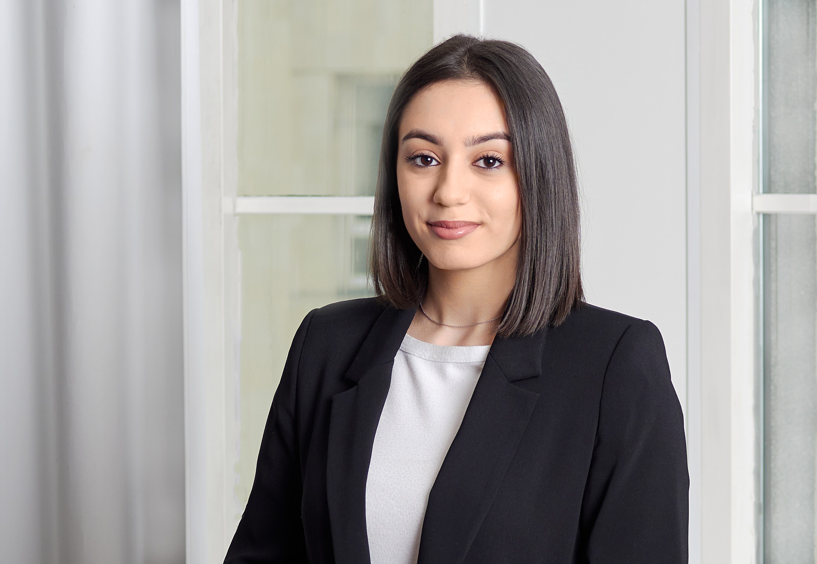 Marjama Bagdasarjana, Legal Assistant at Law 